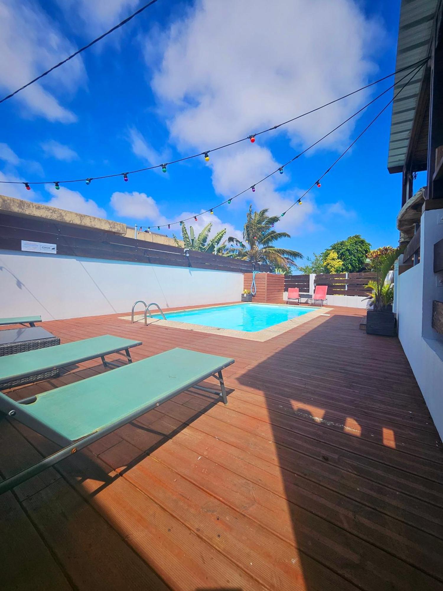 Les Bungalows Du Chateau D'O Petite-Île Bagian luar foto